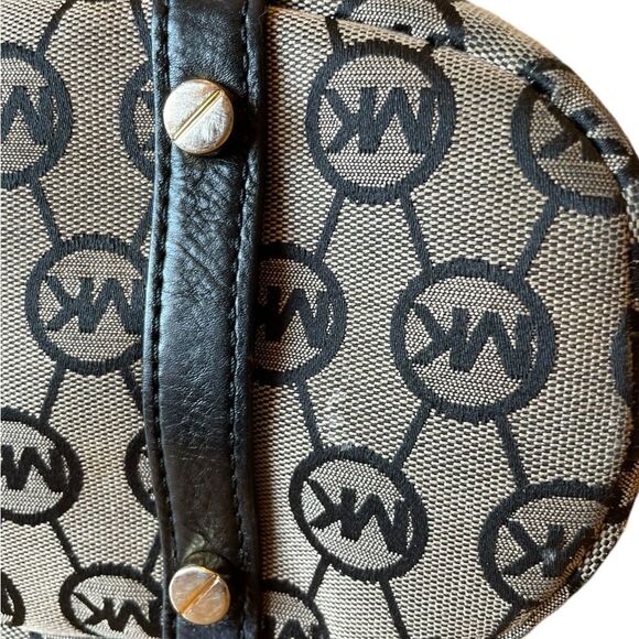 Michael Kors Signature Black Beige Jacquard Tote Handbag - Picture 6 of 15